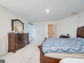2410 Dakota Lakes Drive, Herndon VA 20171