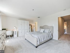 515 Williamsburg Way, King Of Prussia PA 19406