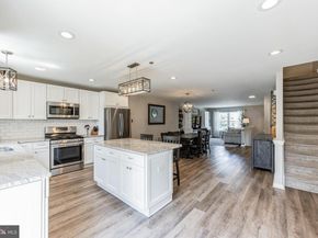 515 Williamsburg Way, King Of Prussia PA 19406