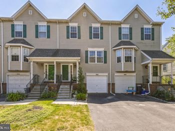 515 Williamsburg Way