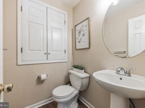 515 Williamsburg Way, King Of Prussia PA 19406