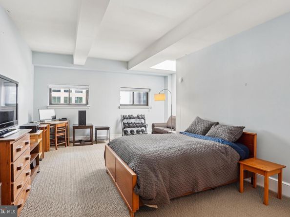 1500 Chestnut Street 20H, Philadelphia PA 19102