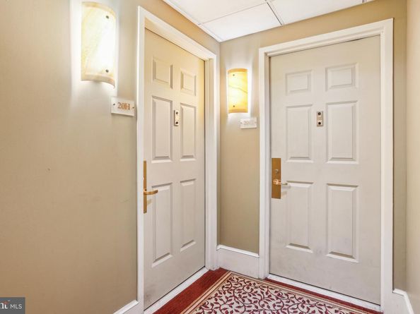 1500 Chestnut Street 20H, Philadelphia PA 19102