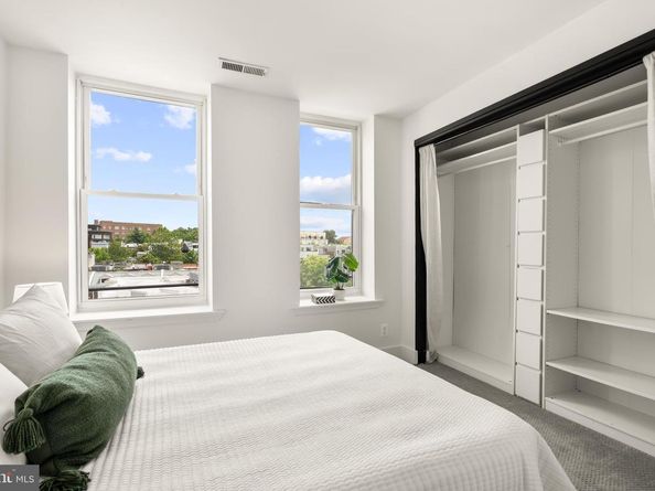 2305 18TH Street NW 406, Washington DC 20009