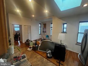 1739 W Montgomery Avenue, Philadelphia PA 19121