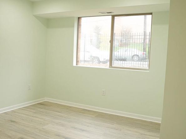 4124 Ames Street NE 13, Washington DC 20019
