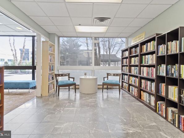 2001 Hamilton Street 1029, Philadelphia PA 19130