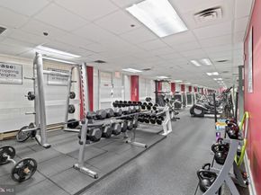 2001 Hamilton Street 1029, Philadelphia PA 19130