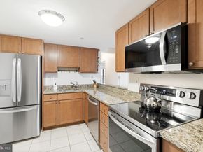 2001 Hamilton Street 1029, Philadelphia PA 19130