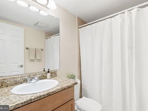 2001 Hamilton Street 1029, Philadelphia PA 19130