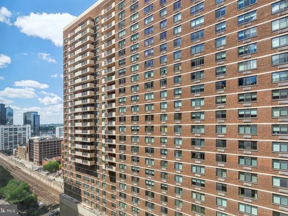 1900 John F Kennedy Boulevard 1813, Philadelphia PA 19103