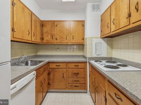 1900 John F Kennedy Boulevard 1813, Philadelphia PA 19103