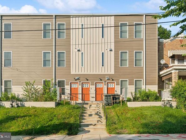 2416 Lenfant Square SE, Washington DC 20020