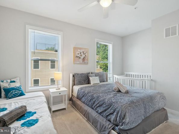 2416 Lenfant Square SE, Washington DC 20020