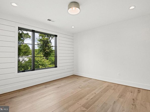 1109 Ingleside Avenue, Mclean VA 22101