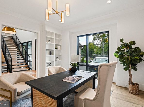 1109 Ingleside Avenue, Mclean VA 22101