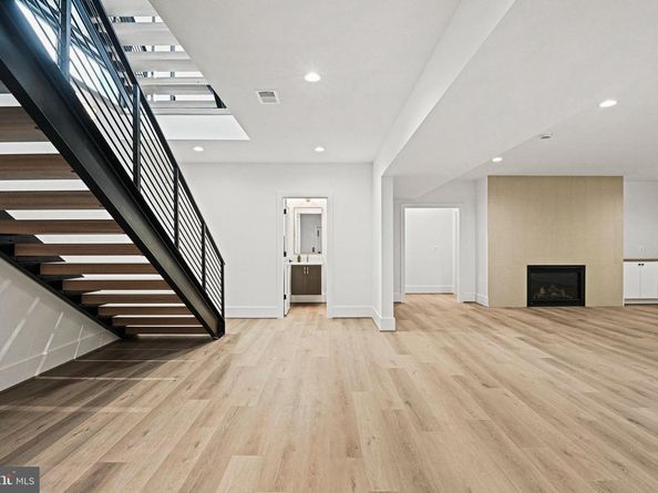 1109 Ingleside Avenue, Mclean VA 22101