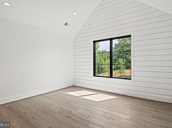 1109 Ingleside Avenue, Mclean VA 22101