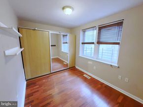 1828 Green Street 1R, Philadelphia PA 19130