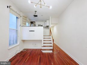 1828 Green Street 1R, Philadelphia PA 19130