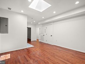1241 18TH Street NE 5, Washington DC 20002