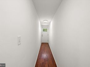 1241 18TH Street NE 5, Washington DC 20002