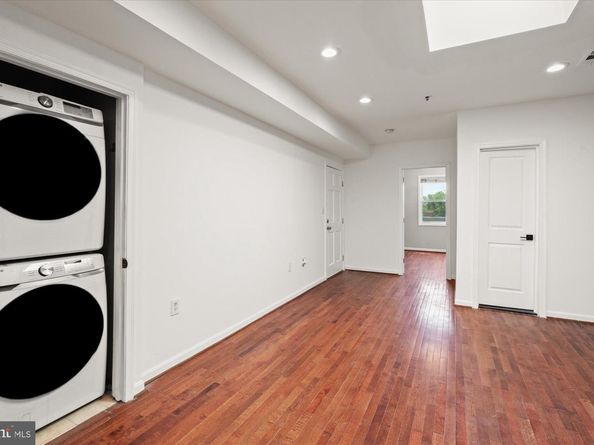 1241 18TH Street NE 5, Washington DC 20002