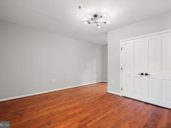 1241 18TH Street NE 5, Washington DC 20002