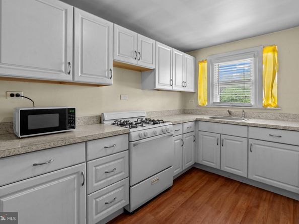 347 Abbey Terrace, Drexel Hill PA 19026