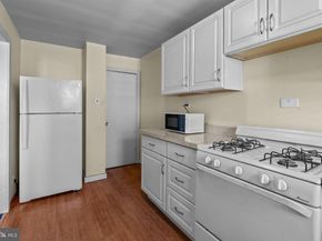 347 Abbey Terrace, Drexel Hill PA 19026