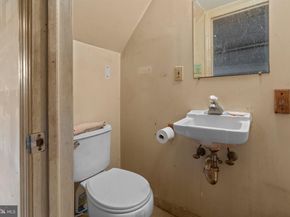 347 Abbey Terrace, Drexel Hill PA 19026