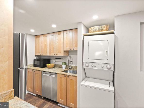 2509 17TH Street NW 1, Washington DC 20009