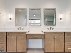 324 Tapawingo Road SE, Vienna VA 22180