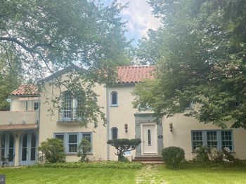 3 Ridge Avenue