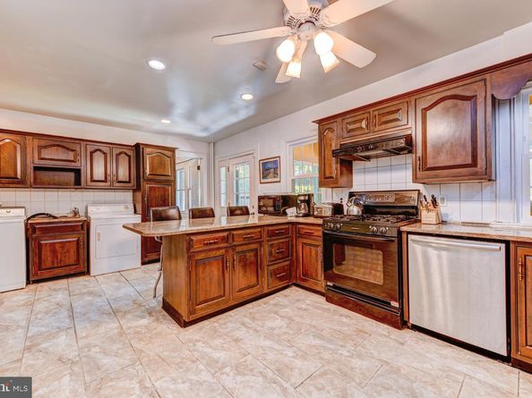 3 Ridge Avenue, Yardley PA 19067