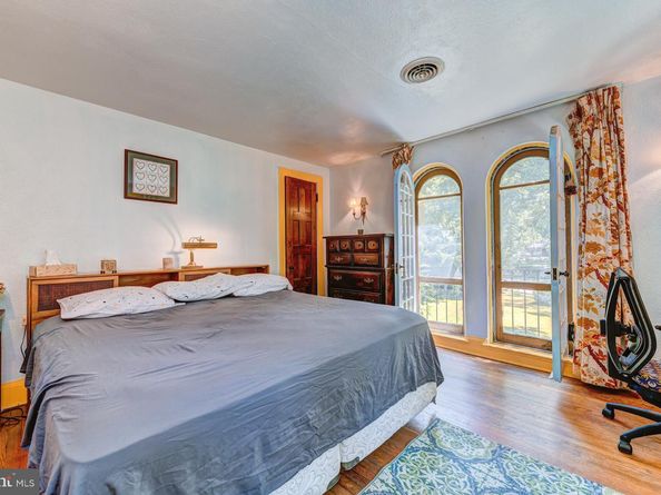 3 Ridge Avenue, Yardley PA 19067