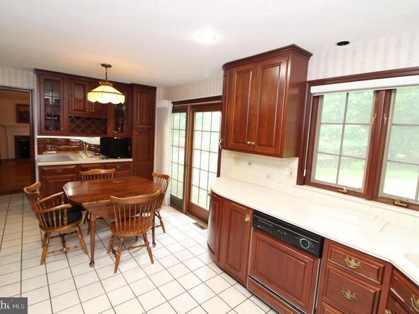 2151 Davis Drive, Media PA 19063