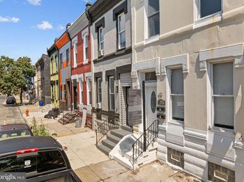 2423 W Norris Street