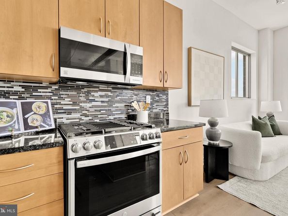 301 Massachusetts Avenue NW 1103, Washington DC 20001