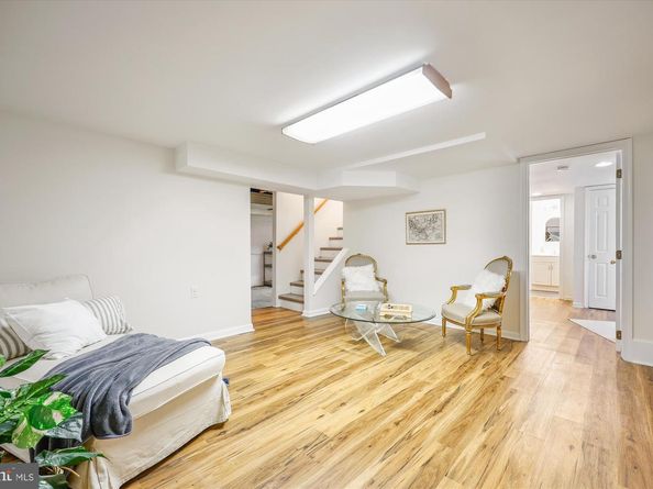 9813 Montauk Avenue, Bethesda MD 20817