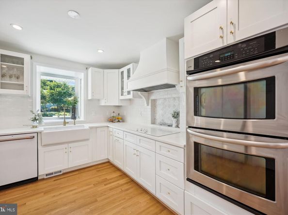 9813 Montauk Avenue, Bethesda MD 20817