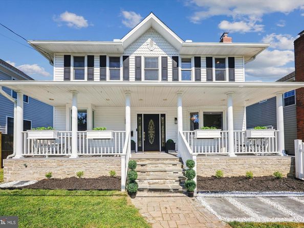 9813 Montauk Avenue, Bethesda MD 20817