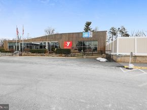 9813 Montauk Avenue, Bethesda MD 20817