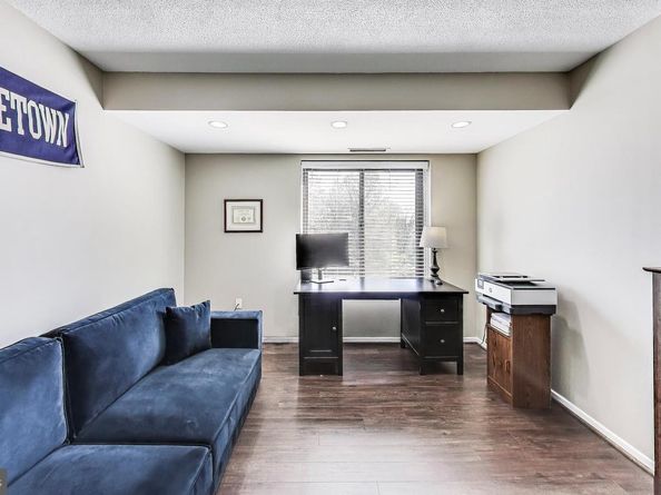 2111 Wisconsin Avenue NW 109, Washington DC 20007