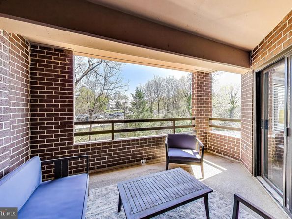 2111 Wisconsin Avenue NW 109, Washington DC 20007