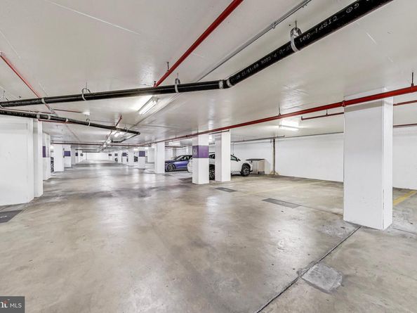 2111 Wisconsin Avenue NW 109, Washington DC 20007