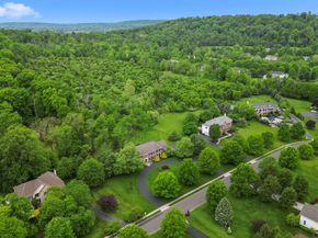42 Woodside Lane, New Hope PA 18938