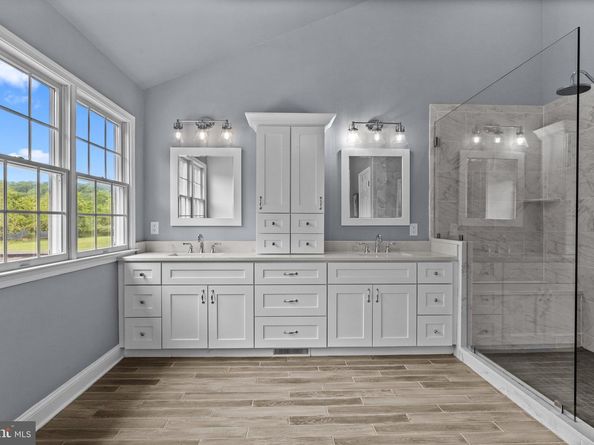 42 Woodside Lane, New Hope PA 18938