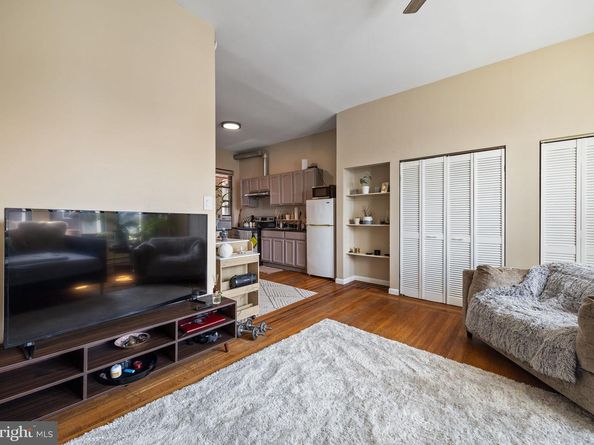 1803 S Broad Street, Philadelphia PA 19148