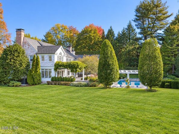26 Lindsay Drive, Greenwich CT 06830